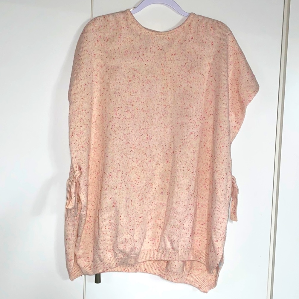 LOFT knitted woman’s tunic, soft and like new condition Size XS/S